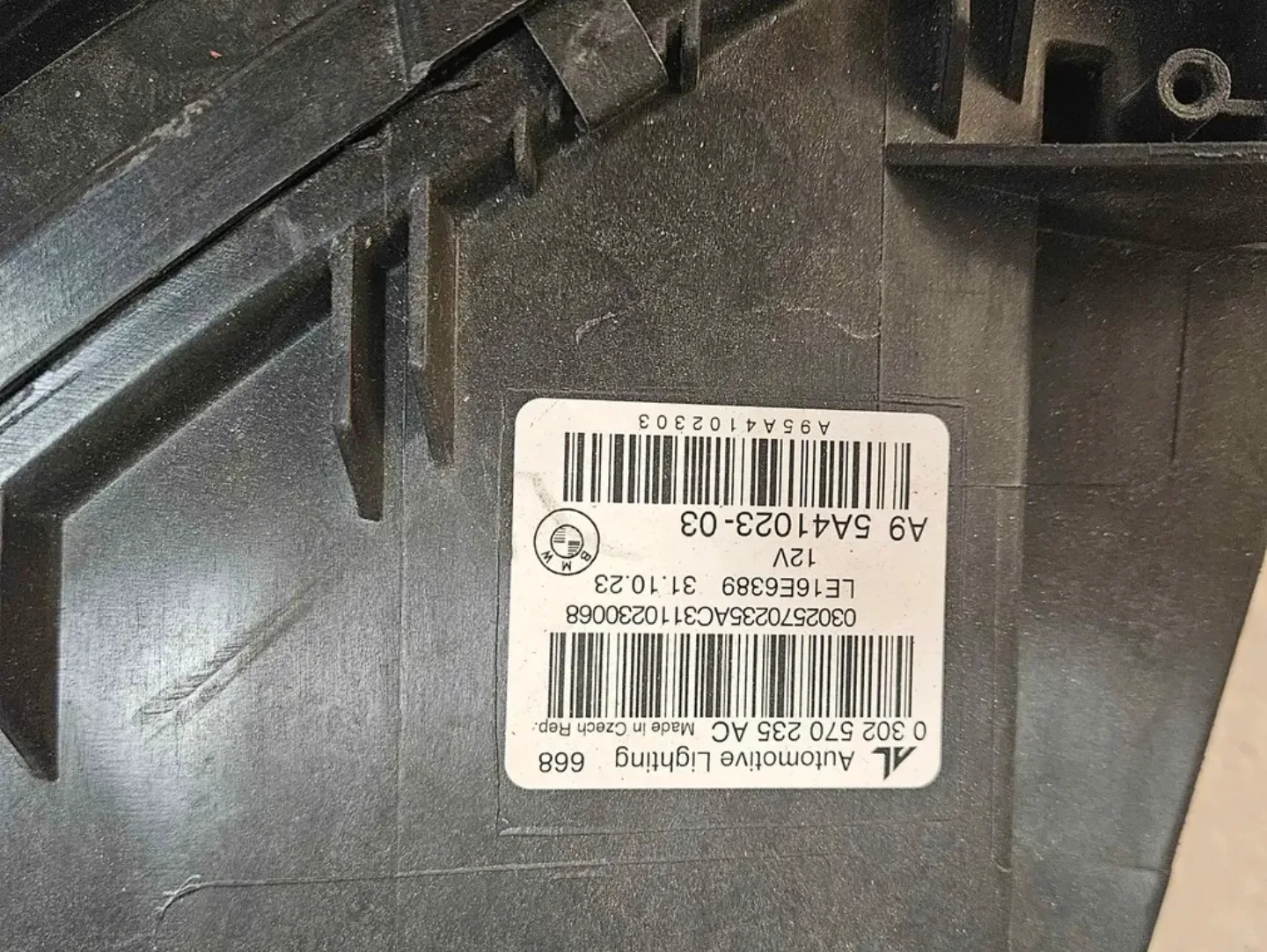 Selling headlights 2019-2024 BMW M8 8501 - Image 5