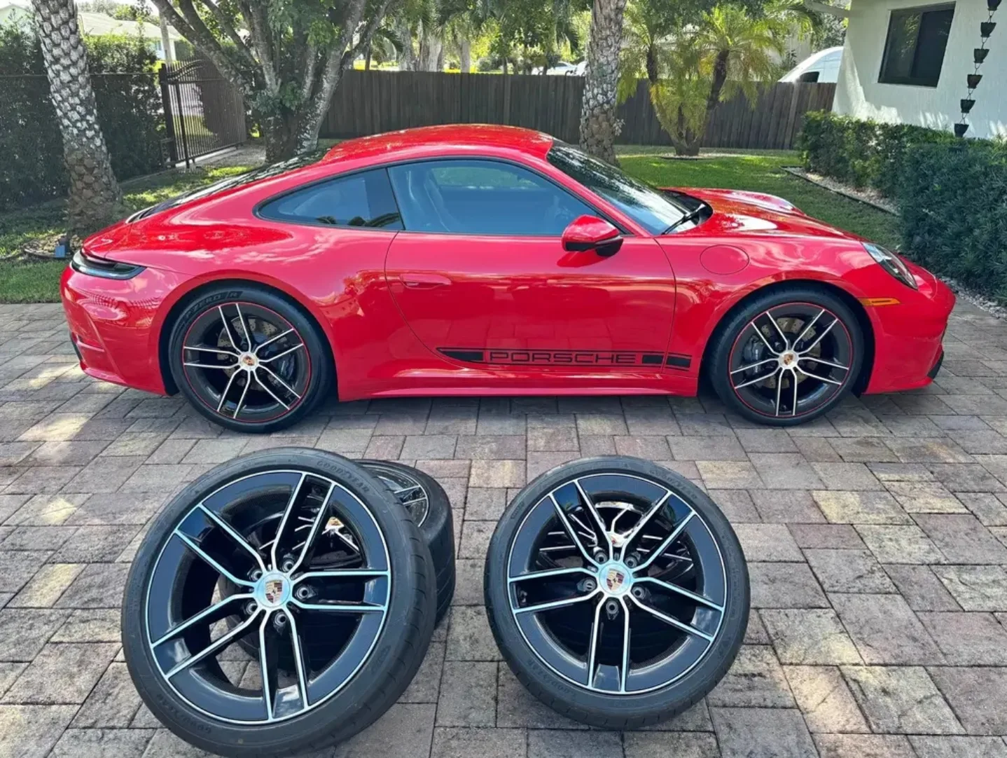 Porsche 992 911 factory wheels - Image 6